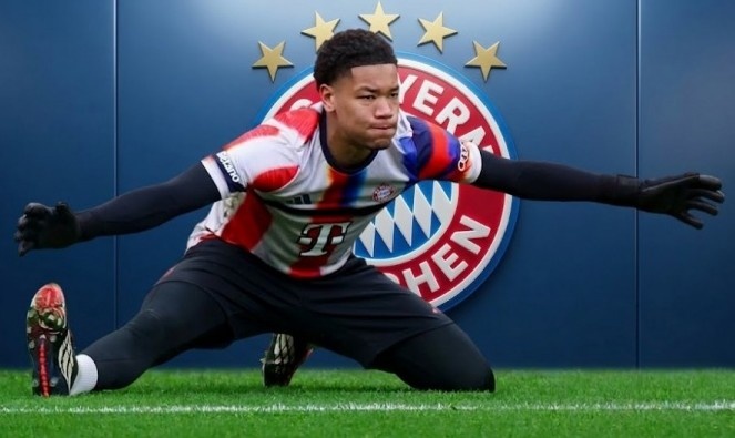 开云体育-又一个16岁！踢球者：拜仁门将位置缺人，普雷斯科特有机会出场