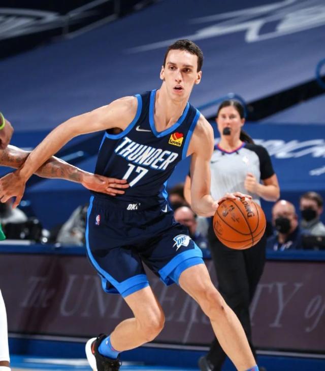 1618107213622085090.jpg 1000.jpg